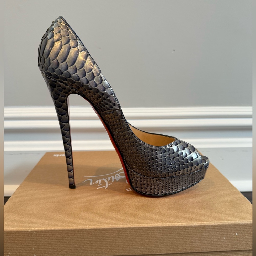 Christian Louboutin Silver Metallic Snakeskin Peep-Toe Pumps - Picture 5 of 9